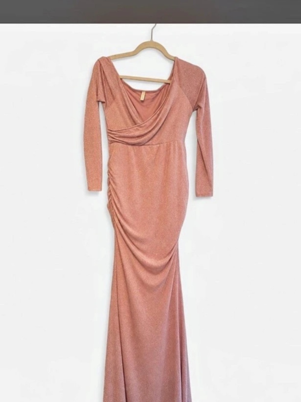 Ruched Long Sleeve maternity Maxi Dress in Pink Like New